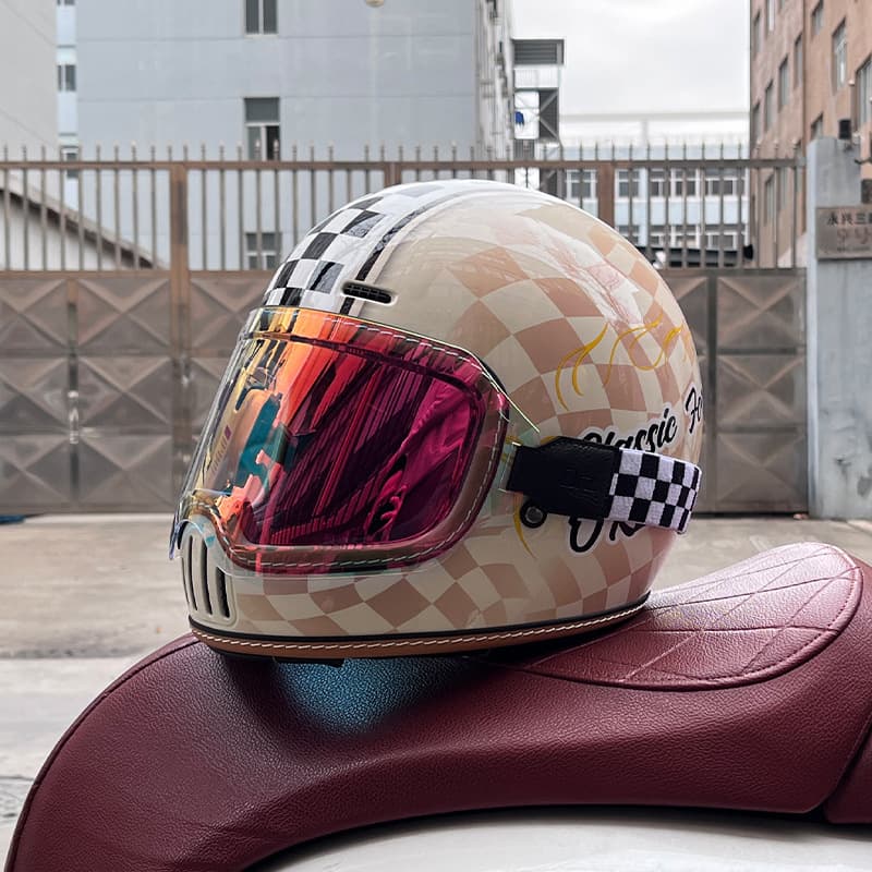 Orz Japanese Retro Space Helmet Small Shell Cruiser Helmet Unisex Four-Season Full Face Helmet Windproof Sunscreen