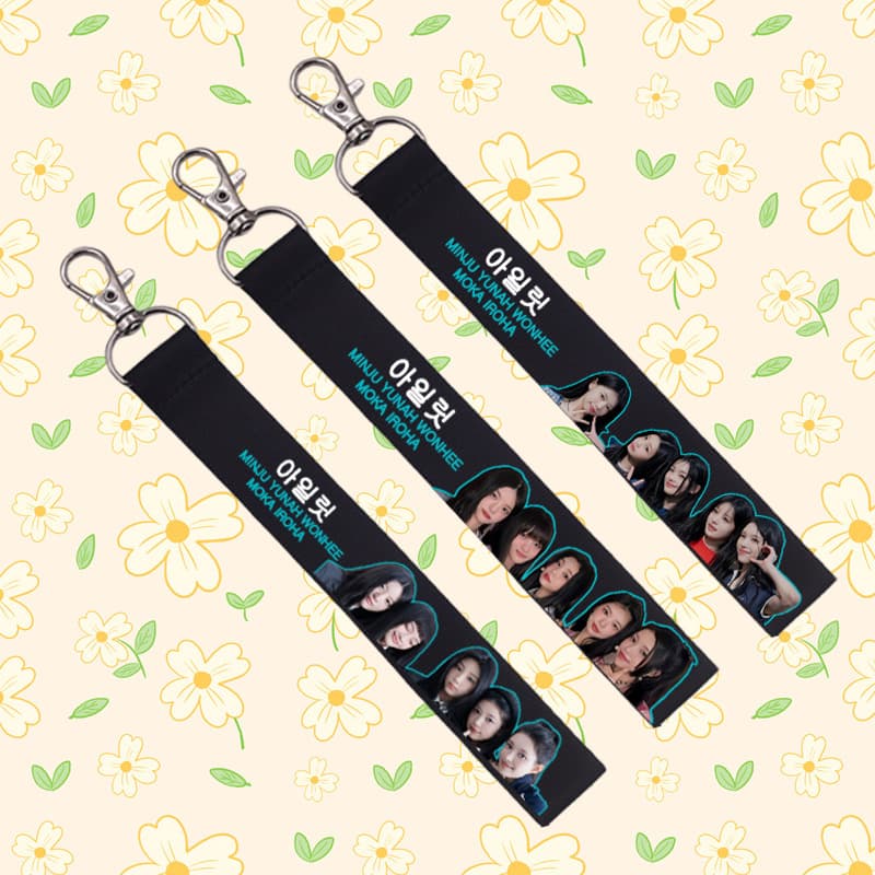 ILLIT Merchandise YUNAH Park Minju MOKA Lee Wonhee WONHEE Phone Strap Bag Charm GS14