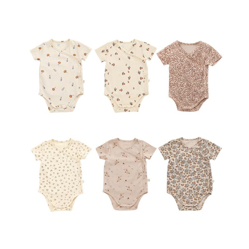 ins European and American style infant short-sleeved jumpsuit bag fart clothing new male and female baby summer clothing triangle sweatshirt