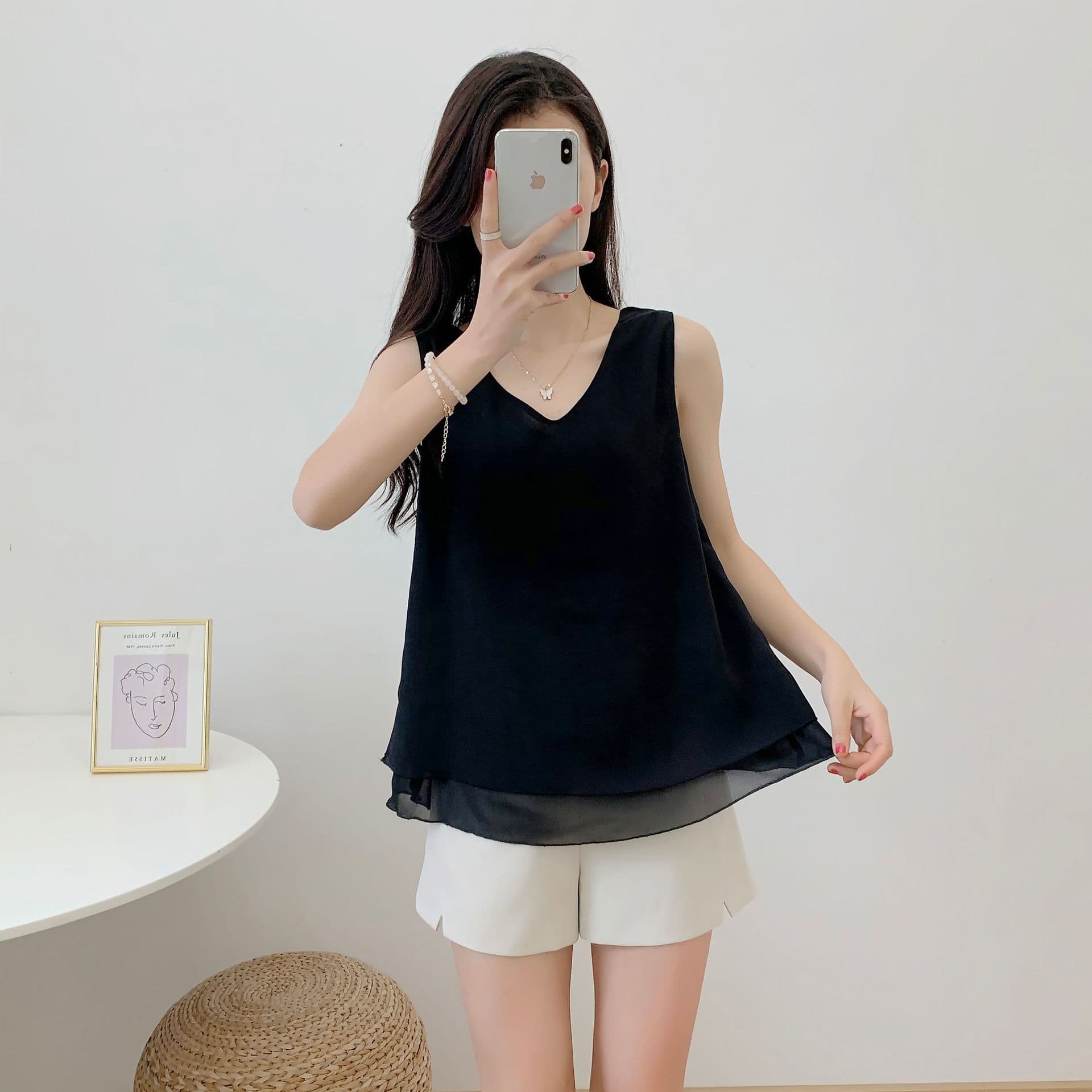 2023 Korean Style Plus Size Women's Chiffon Top, Solid Color V-Neck Vest, Mid-Length Loose Belly-Covering Fake Two-Piece Chiffon Vest