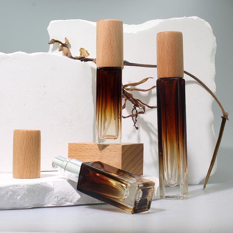 Premium Perfume Bottle 5ml 10ml Square Essential Oil Perfume Spray Refill Bottle Wooden Cap Perfume Glass Bottle