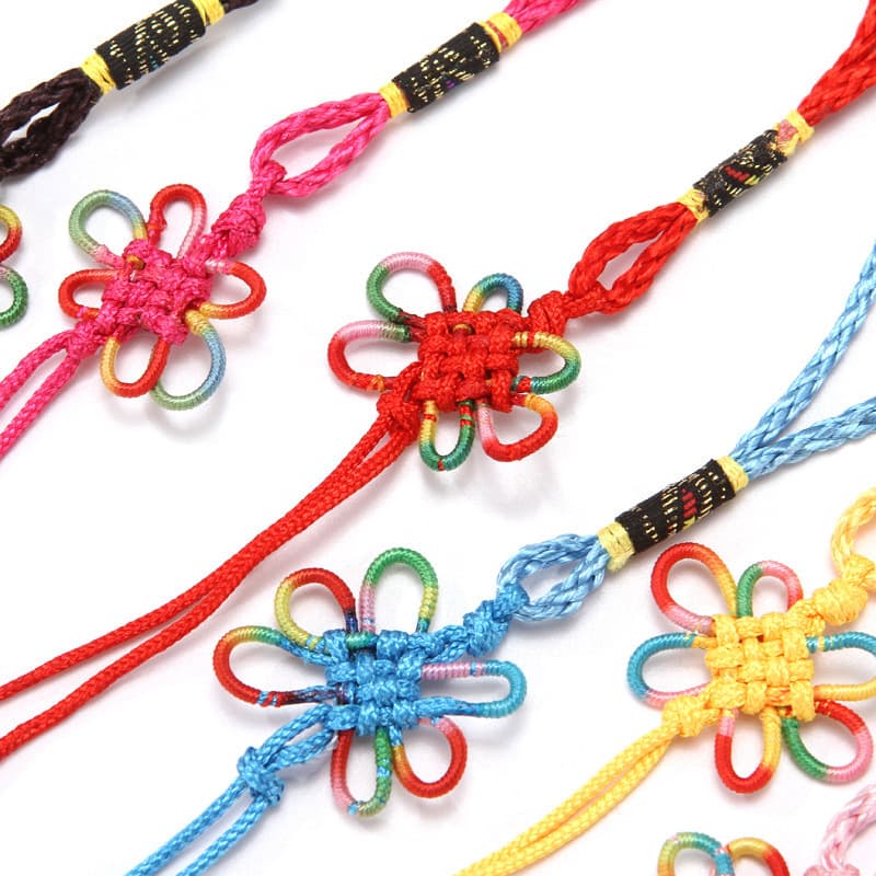 Six-eared flower knot, colorful small DIY sachet car pendant accessories, jade thread lantern knot, colorful knot, factory direct sales.