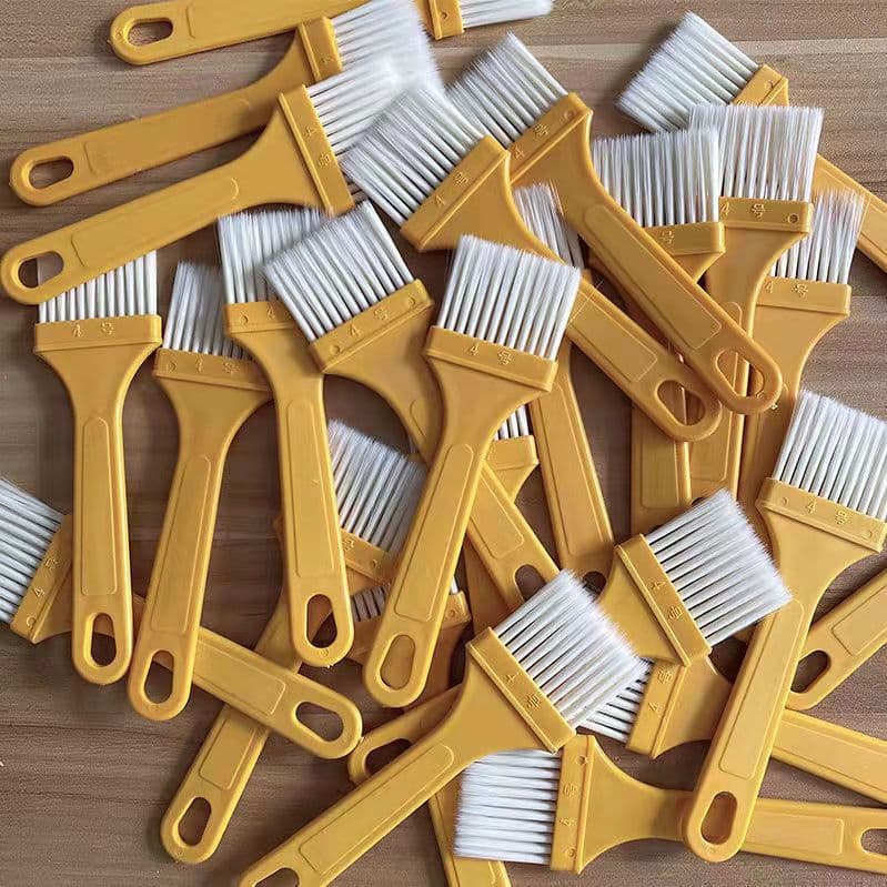 Plastic Paint Brush, Waterproof Brush, Glue Plastic No. 4 Small Brush, Lint-Free Barbecue Brush, Hair-Planting Brush, Yellow Handle Cleaning Brush