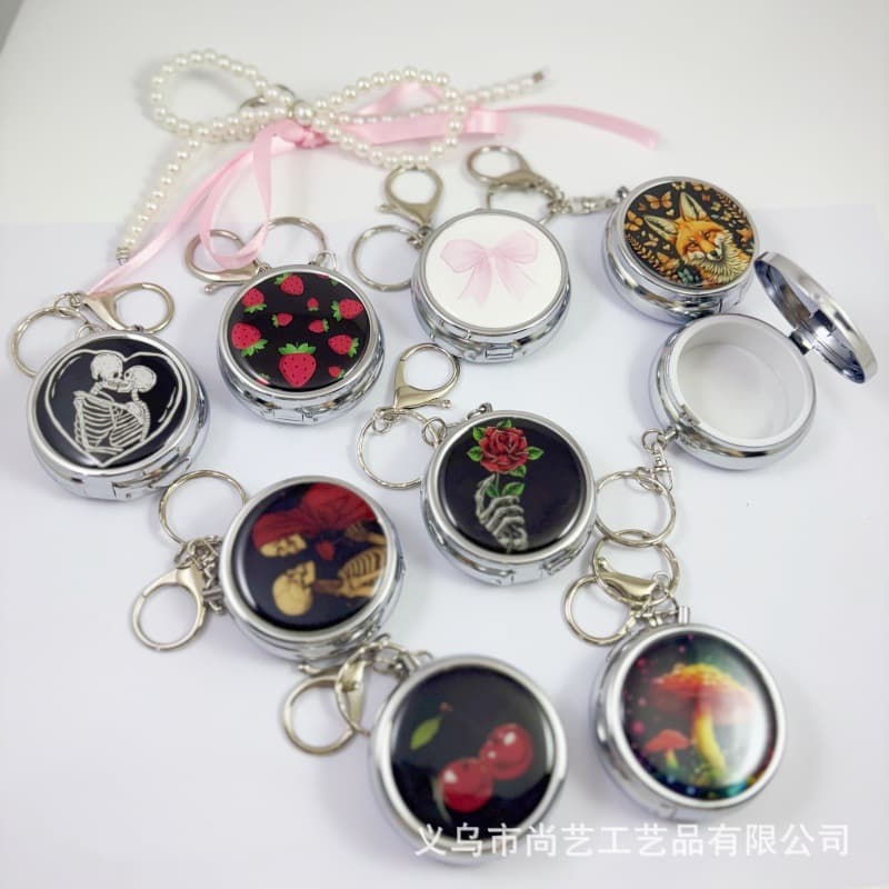 European and American Epoxy Metal Pill Box Keychain Portable Round Single-Compartment Pill Case Pendant Epoxy Storage Box