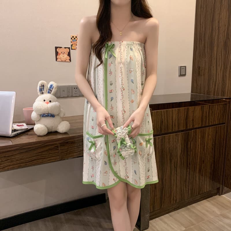 Women's Pajamas and Bathrobes, 2025 New Summer Thin Nightdress, Sweat Steamer Strapless Vintage Style Bath Towel and Yukata, Summer