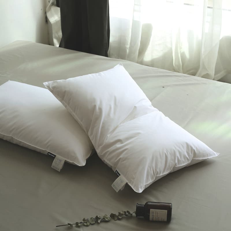 Exported to Japan, Five-Star Hotel Pillow, Genuine Super Soft Single Down Alternative Pillow Core, Adult Cervical Care
