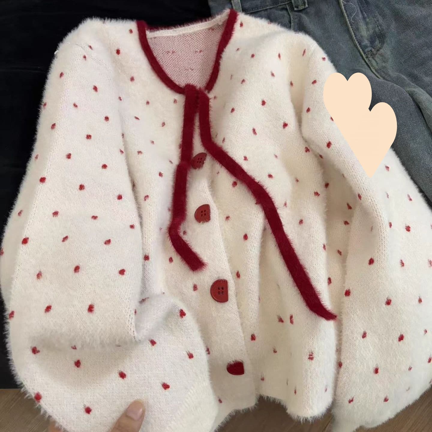 Design Sense Niche White Polka Dot Short Knit Jacket Women's Autumn/Winter New Loose Cardigan Pregnancy Knit Top