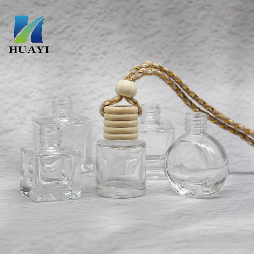 8ML lotus wood five-line cap cylindrical bottle 13 teeth car-mounted aromatherapy wood lid set with rope pendant aromatherapy bottle manufacturer wholesale