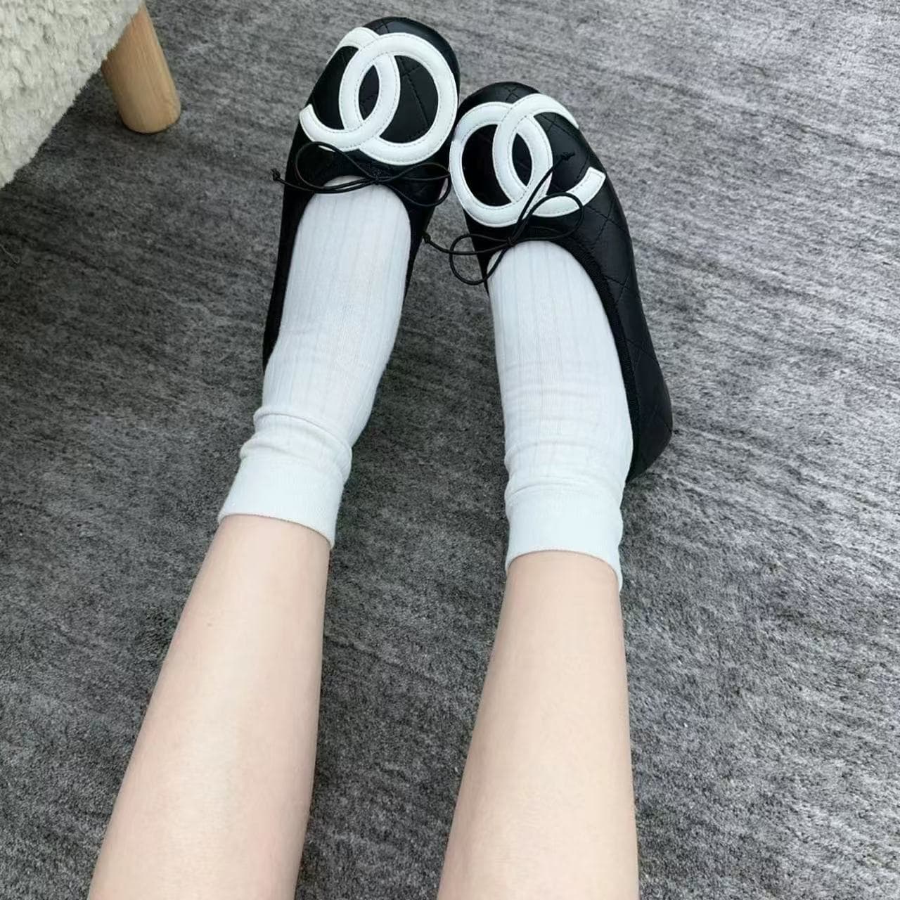 Factory Direct Little Fragrance Ballet Flats Women's Diamond Quilted Flats Bow Tie Floating Shoes French Vintage Shallow Mouth Flats