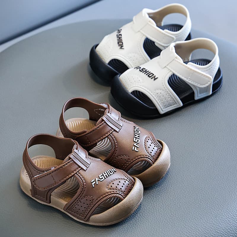 Boys' Summer Sandals New Style for Kids, Fashionable, Versatile, Non-Slip, Soft Sole Toddler Sandals for Beach and Casual Wear