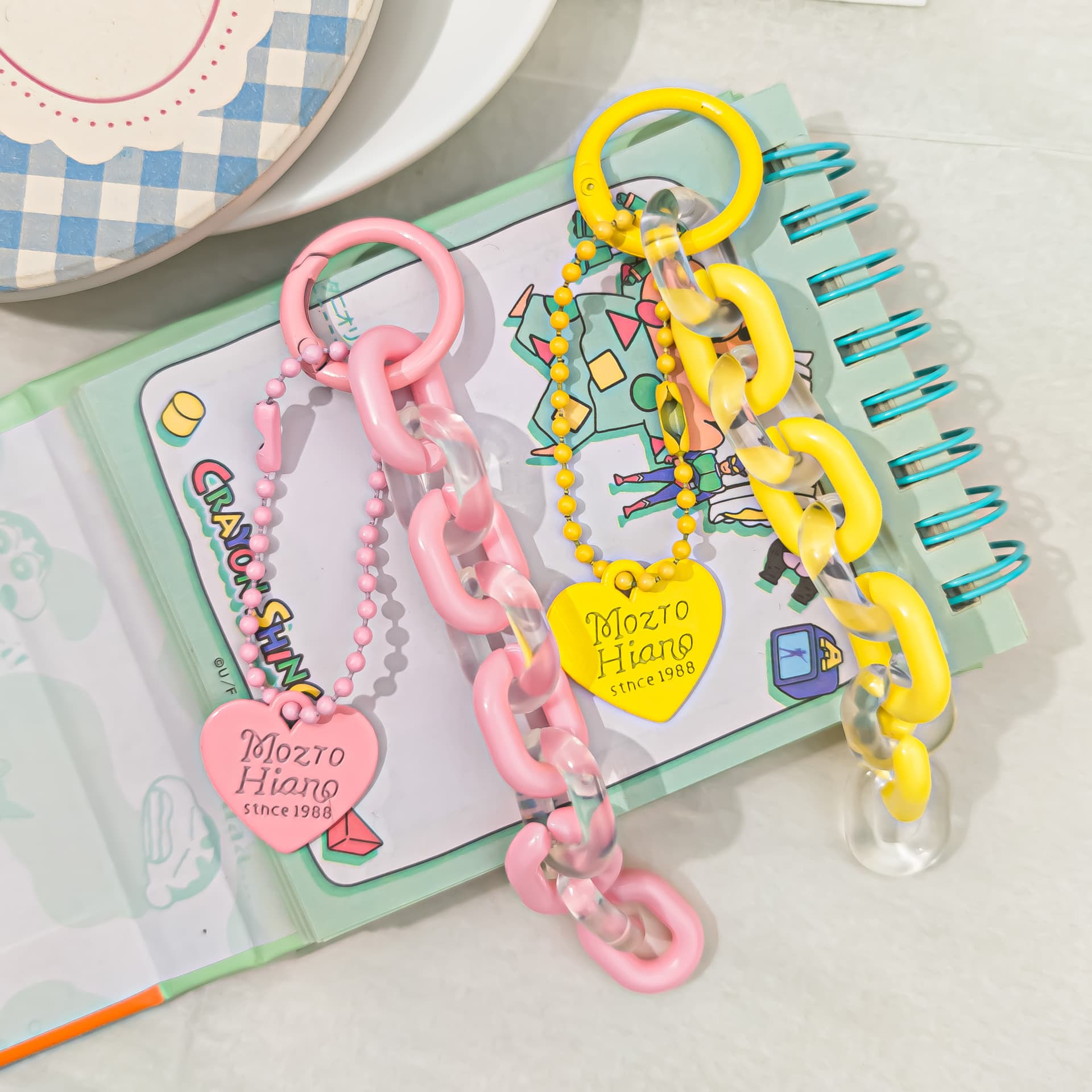 Spring dragon chain O05 summer jelly acrylic chain love airpods protective cover pendant bag key chain hanging