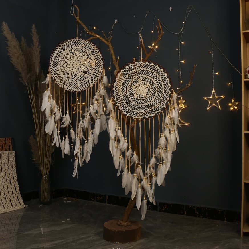 Bohemian-style large wall-mounted dreamcatcher net, handwoven feather interior decoration manufacturer wholesale