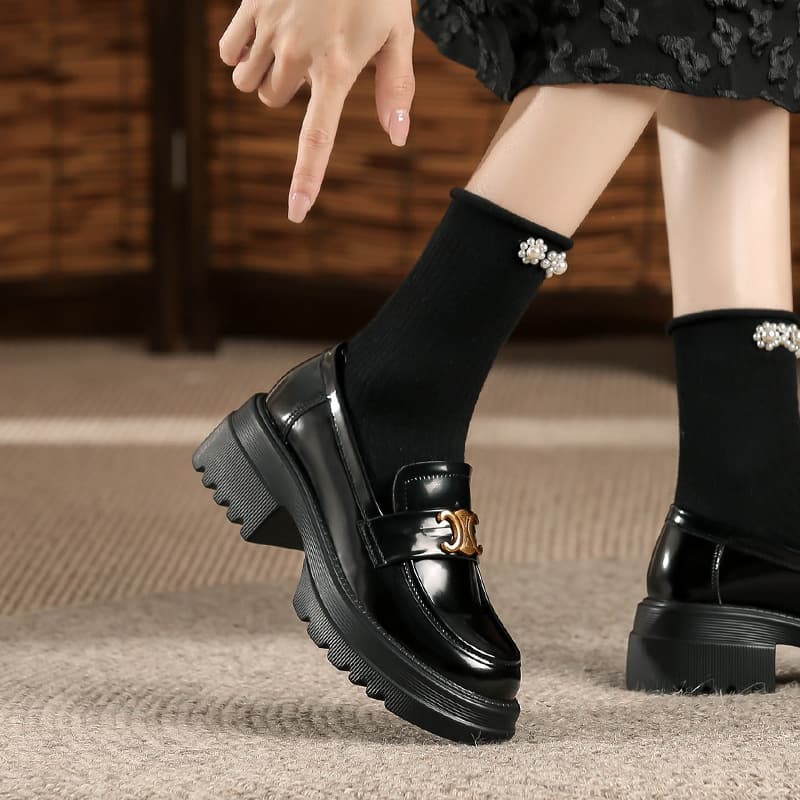 2025 Spring/Summer Dress Skirt Arc de Triomphe Gold Buckle Slip-on Loafer Shoes for Women Casual Leather Shoes