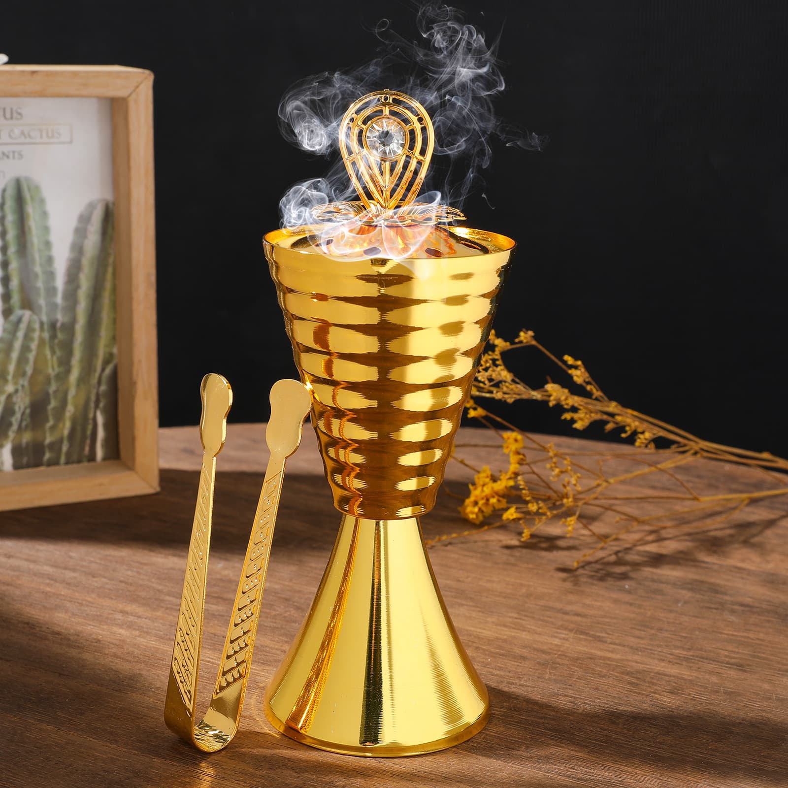 Cross-border Gold Thread Iron Aromatherapy Burner, Arabic Home Decoration Prop, Wedding Ornament, Middle Eastern Craft