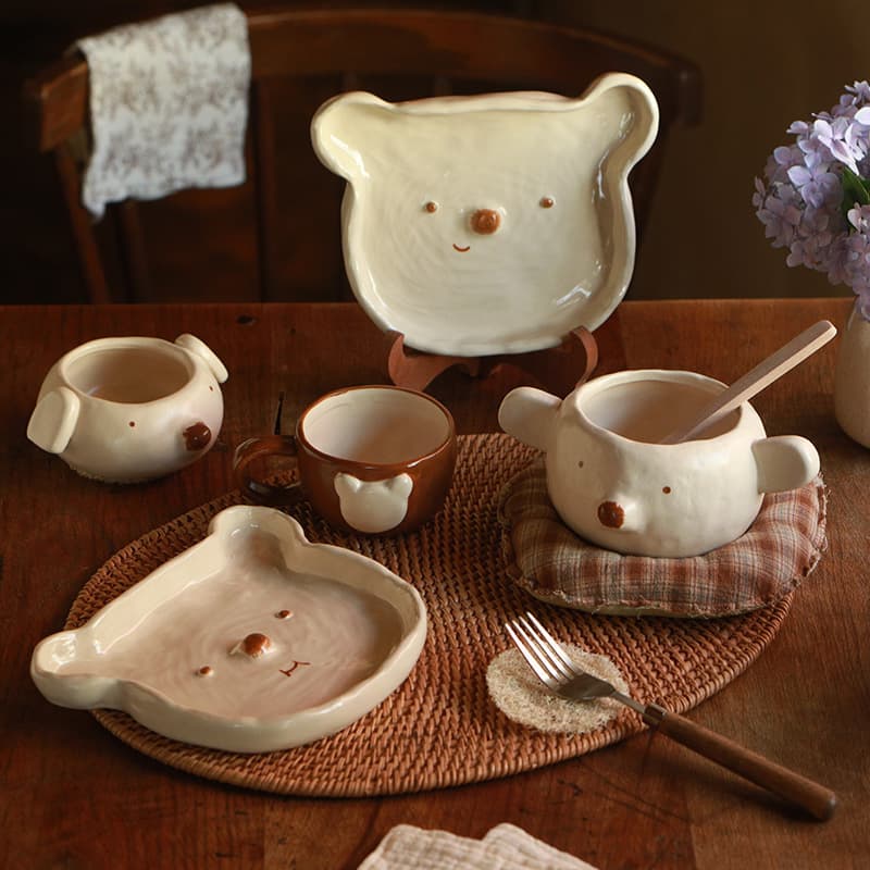 Retro hand-kneaded bear ceramic bowls, plates, cups, underglaze color, cute creative breakfast plates, mugs, children's tableware wholesale