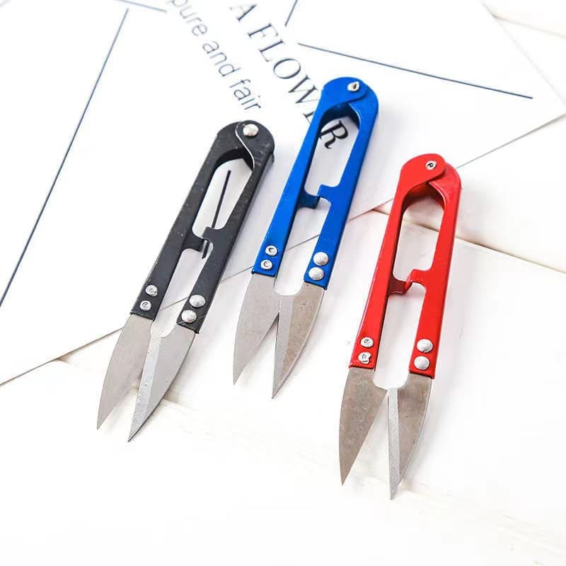 U-Shape Iron Art Snip for Cross-Stitch Thread Cutting, Colorful Small Scissors for Sewing with Spring, Wholesale for Street Vendors and Handicrafts