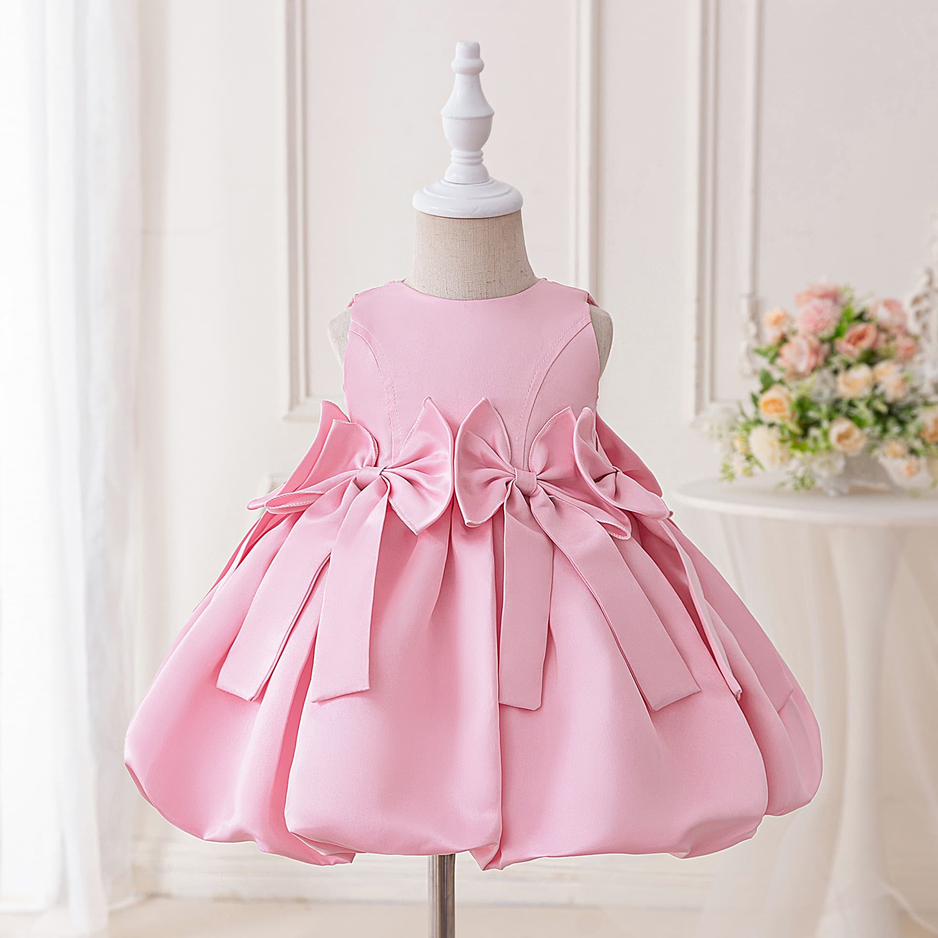 Children's dress, princess dress, European and American host piano performance suit, tutu skirt, baby girl's one-year-old dress