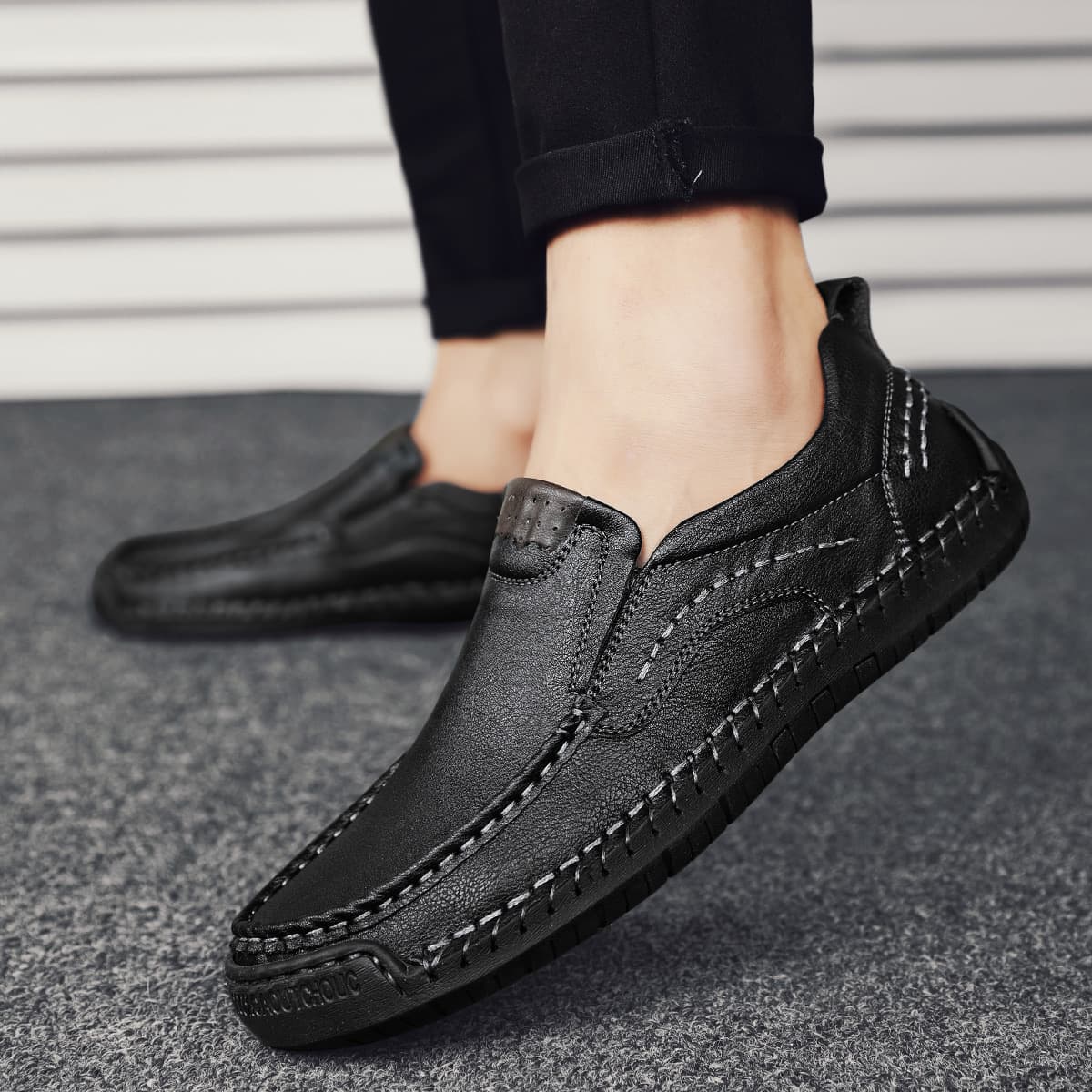 Cross-border TEMU Explosions Hand-stitched Men's Shoes Outdoor Casual Shoes Slip-on Leather Shoes Low-top plus size Lazy Shoes