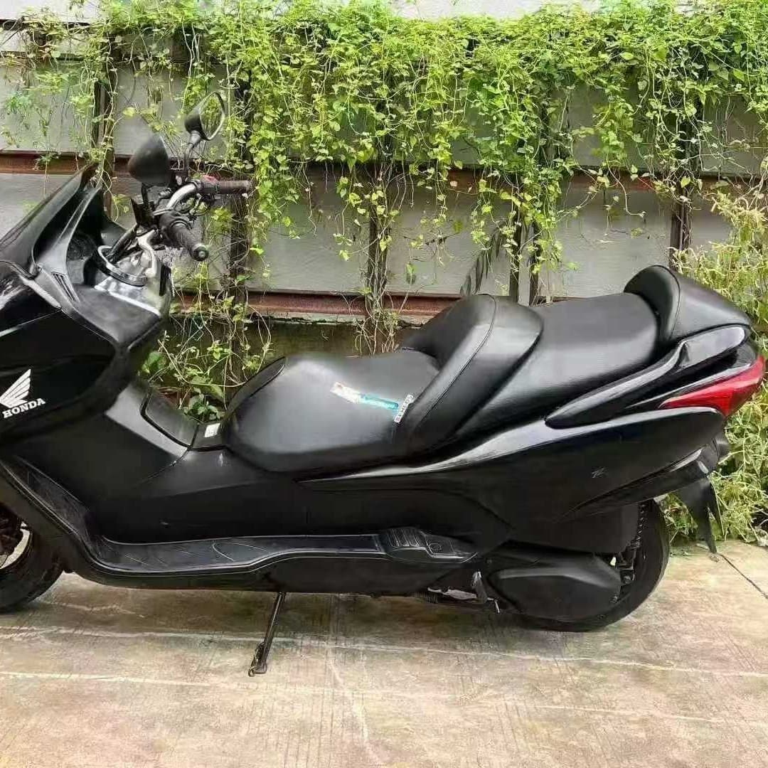 Bentian Forza 250 Black Warrior Large Cruiser Scooter Keyless Entry Classic Model