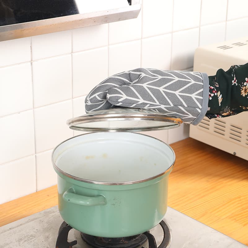 Cotton Linen Oven Mitts Simple Style Heat Resistant Gloves Hot Selling Anti-Scald Gloves Microwave Oven Baking Gloves