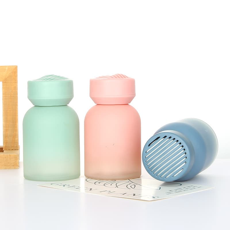 New Colorful Car Aroma Bottle Empty Car Perfume Ornament 120ml Scent Diffuser Bottle Flameless Aromatherapy Bottle