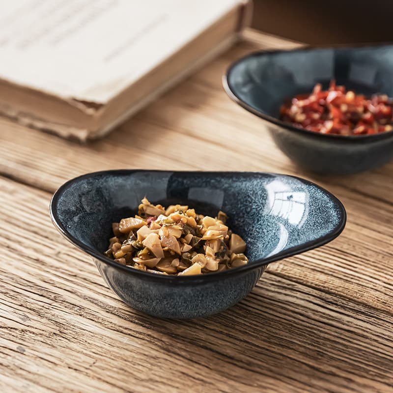 Creative Ingot Dish Japanese-style Ceramic Sauce Dish Restaurant Cold Dish Plate Home Dipping Dish Hot Pot Seasoning Dish Tableware Plate