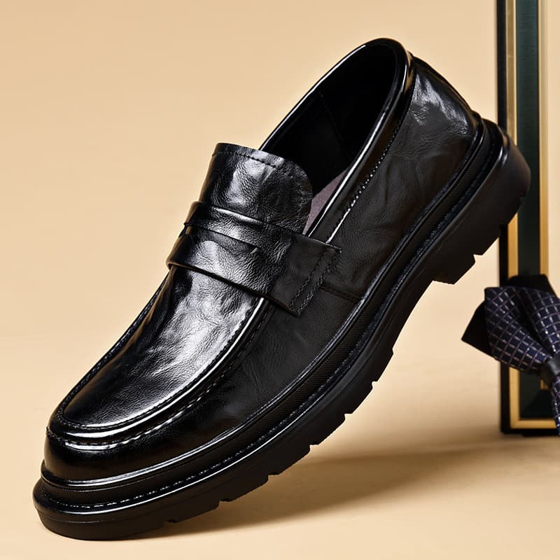 Business Casual Dress Shoes for Men, Fashionable and Versatile Loafers, Slip-On Breathable Men's Leather Shoes