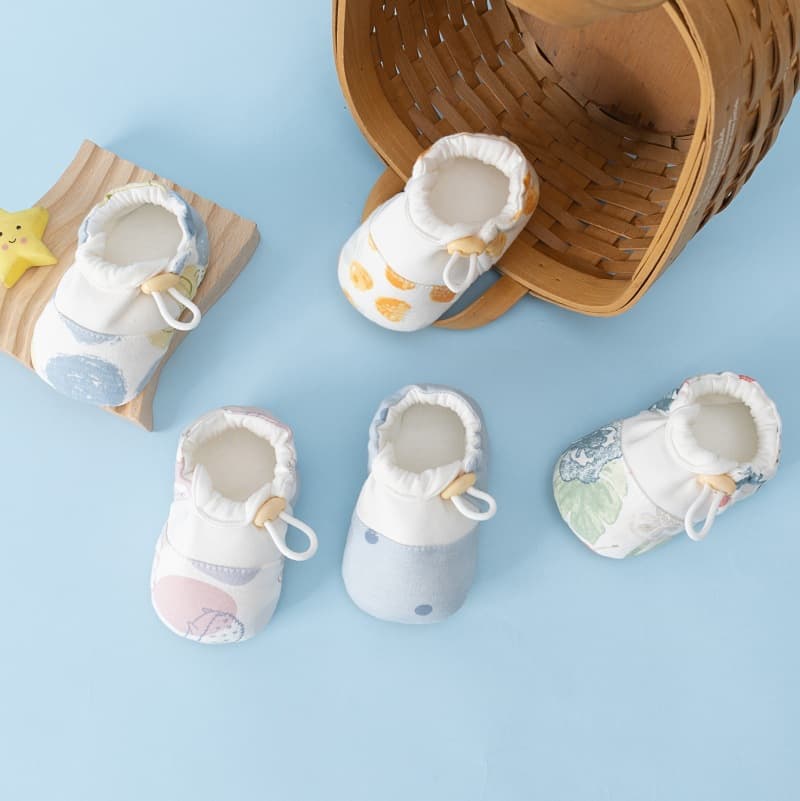 Baby Shoes 0-3-12 Months to 1 Year Pre-Walking Shoes Spring Autumn Winter Unisex Soft Sole