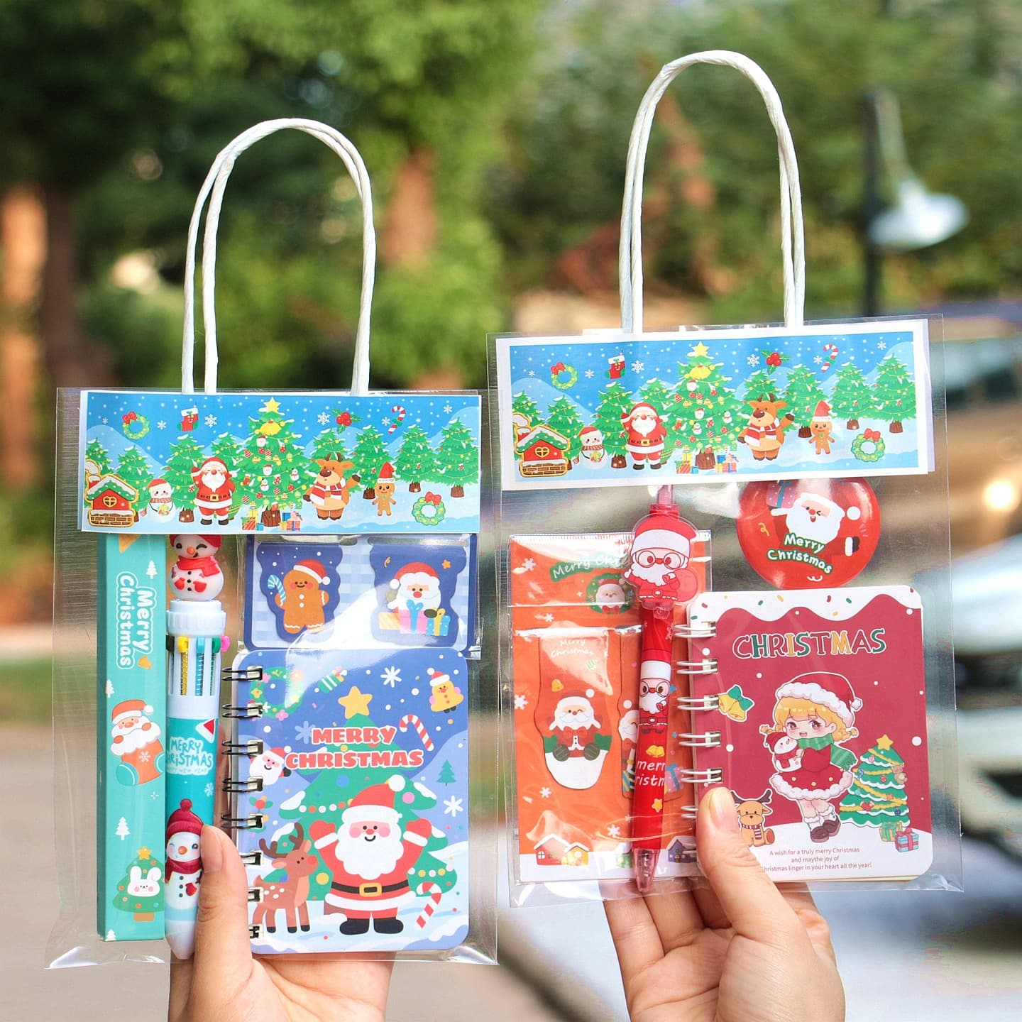 Christmas gifts for children, souvenirs, candy snacks, elementary school student reward gifts, whole class kindergarten Christmas prizes