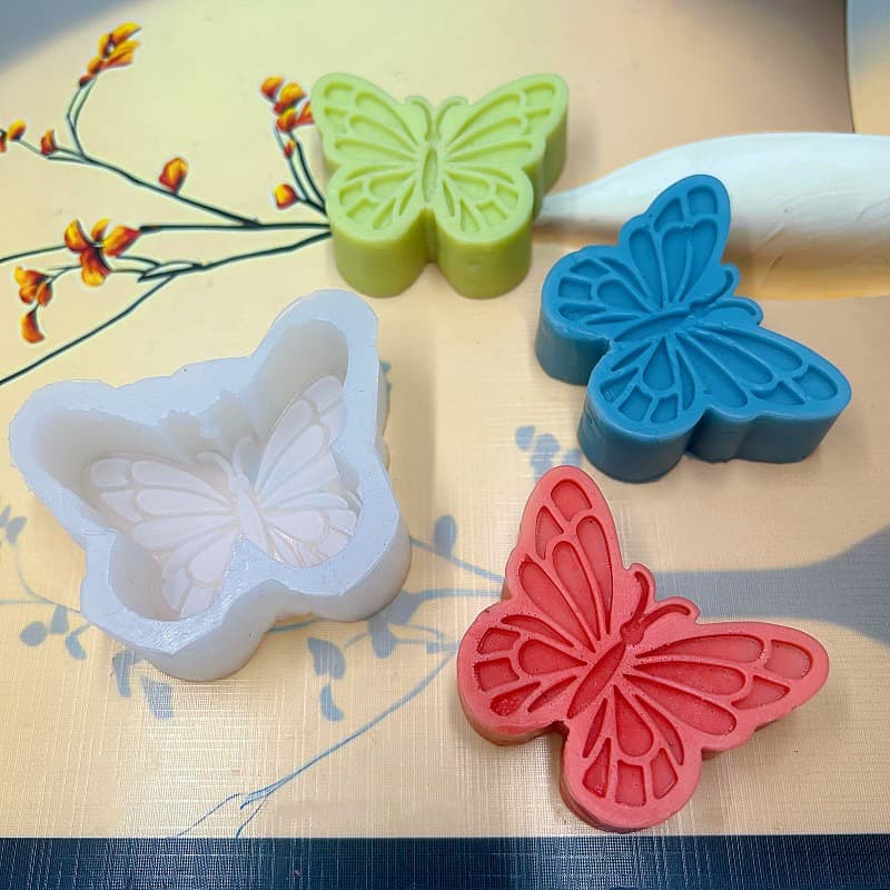 Butterfly Series Silicone Mold for Aromatherapy Candles, Plaster, Chocolate, Fondant Cake Decoration, Wax Bottle Candy DIY Mold
