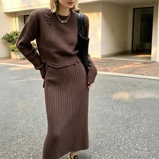 Knit Set Women's Fall Winter New Round Neck Waist-Nipped Sweater and Skirt Two-Piece Set Fashion Casual Elegant Commuter Style
