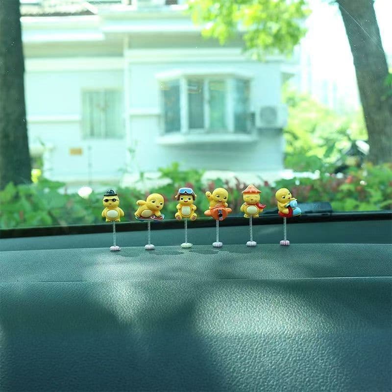 Creative new cloud shaking milk dragon car ornaments resin decoration cute little dragon car center console interior decorations