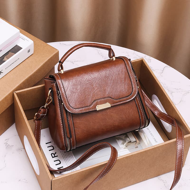 Small Square Women's Handbag Vintage Korean Style Large Capacity Single Shoulder Bag For Spring Season