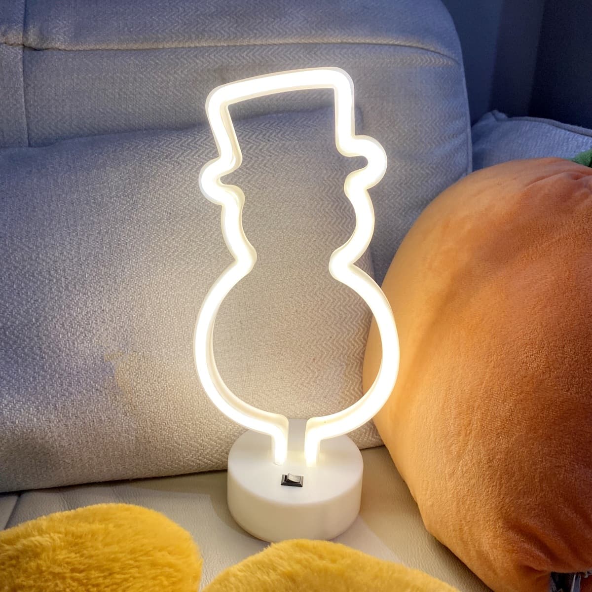 Base Snowman LED Neon Night Light, Small Desk Lamp for Bedroom, LED Figurine, Party Decoration, Gaming Light, Holiday Decor