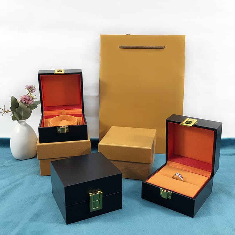 Lao Pu Gold Same Style Leatherette Paper Jewelry Box, High-End Ring Necklace Bracelet Jewelry Case Pendant Packaging Box