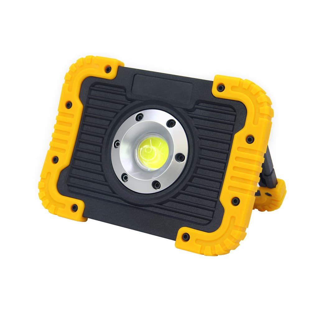 750 Lumen IP65 Waterproof Rechargeable Outdoor Camping Light