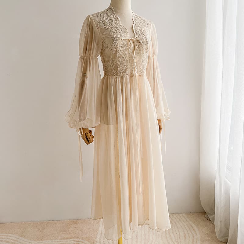 [Clearance] Dressing gown for female bridal wedding sexy lace noble white lace retro French tulle dress