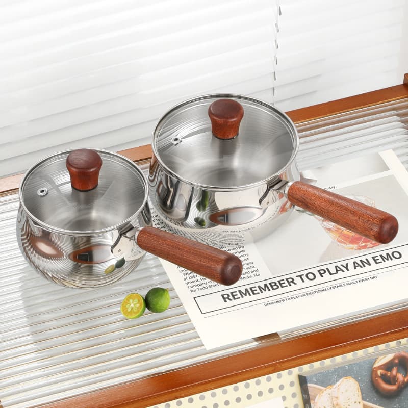 304 stainless steel milk pot, non-coated wooden handle Yukihira baby food warmer with lid and oil splash guard