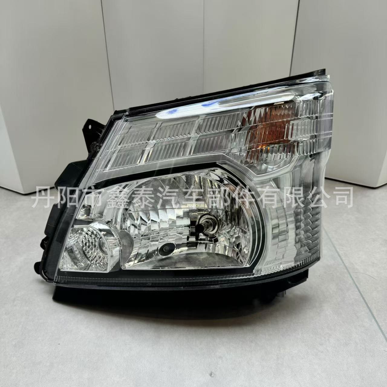 Compatible with HINO 300 Headlight, Lighting for Toyota DYNA Truck, Commercial Vehicle Parts