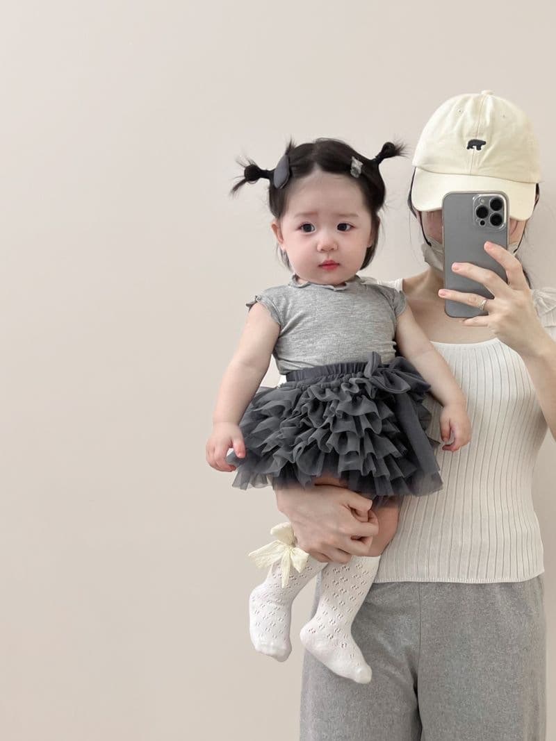 Baby Summer Convex Skirt Set Girls Summer Cute Sleeveless Vest Fashionable Bow Skirt Two-piece Set