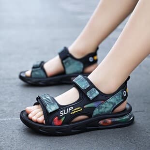 Children's Sandals Summer Boys Shoes Comfortable Soft Sole Beach Shoes Sports Air Cushion Shoes Middle and Big Kids Casual Shoes