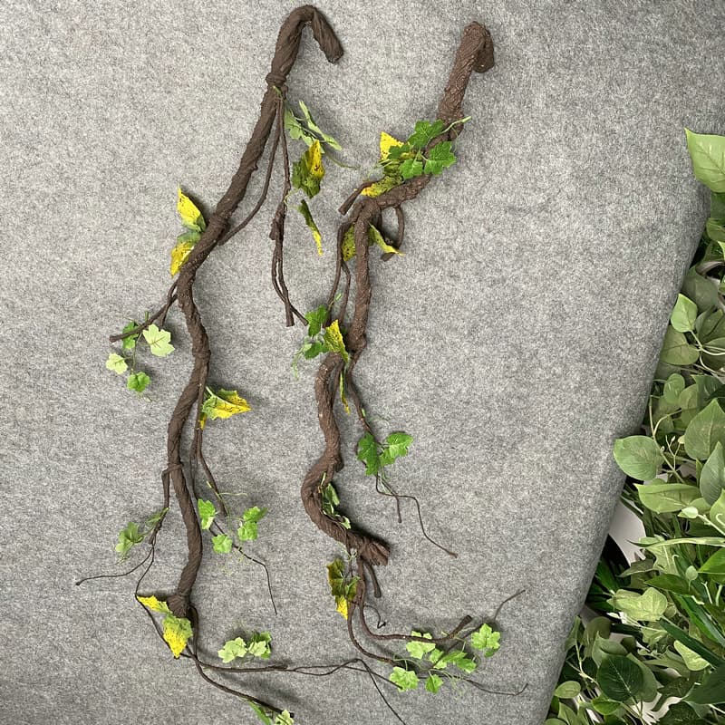 Artificial Grape Leaf Vine Decoration Green Plastic Fake Vine Ivy Pothos Leaves Ceiling Hanging Greenery Wholesale