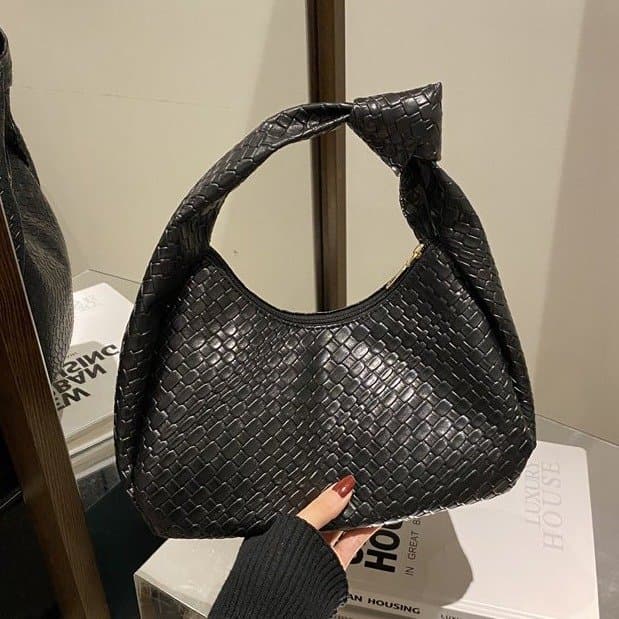 2025 New Women's Handbag Fashion Trendy Solid Woven Texture Tote Bag Cross-border Simple Stone Grain Bag