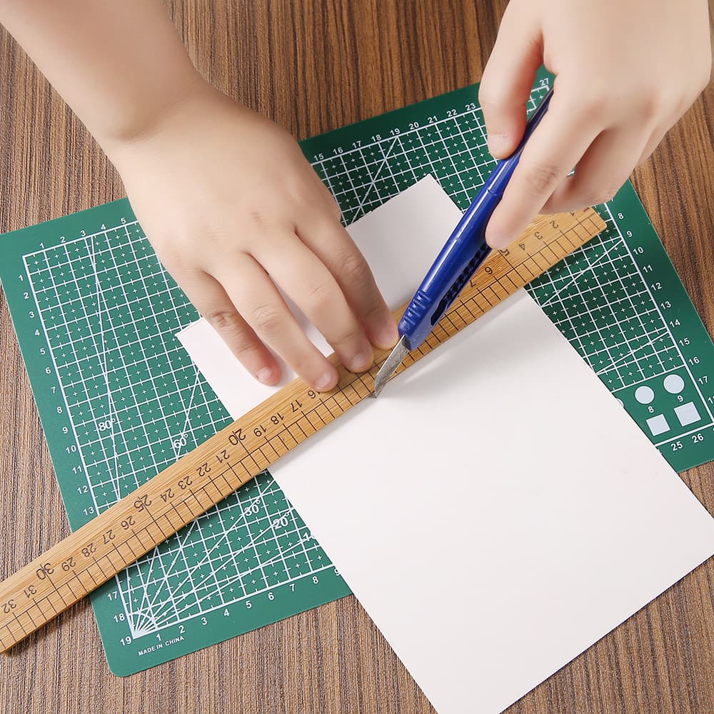 A4 Cutting Mat Art Engraving Ruler Plastic Cutting Board Scale Board Exam Specific Stationery Supplies Cross