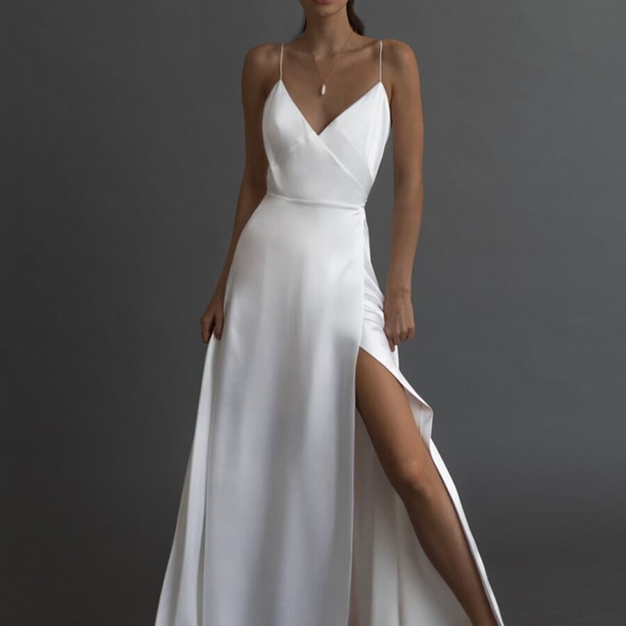 2021 Spring/Summer Women's Long Dress, European and American Style, Sexy Strapless Sleeveless V-Neck Dress, Mini Dress
