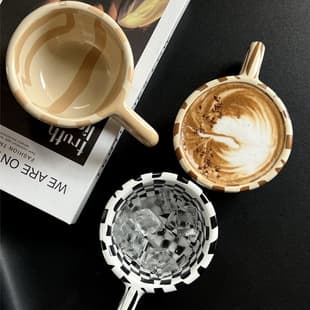 Korean Creative Checkerboard Ceramic Coffee Mug Retro American Latte Cup Couple Gift Party Cup