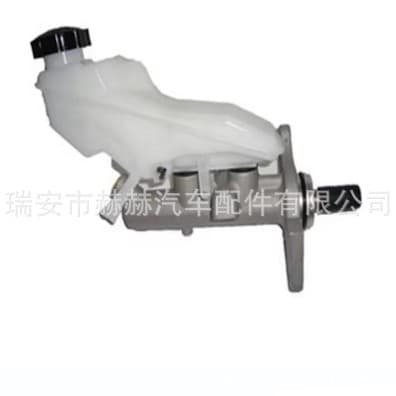 47201-09060 Applicable to Toyota brake master cylinder