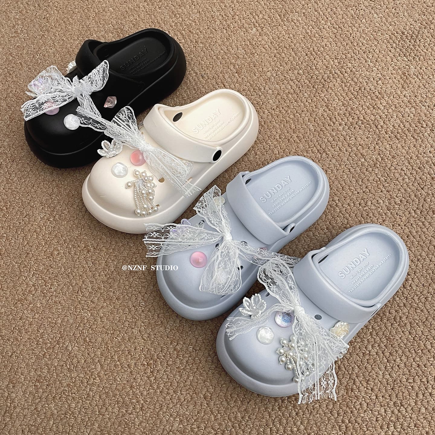 Black French Fairy Style Thick-soled Croc Shoes Women's 2026 New Summer Outerwear Non-slip Toe Mops