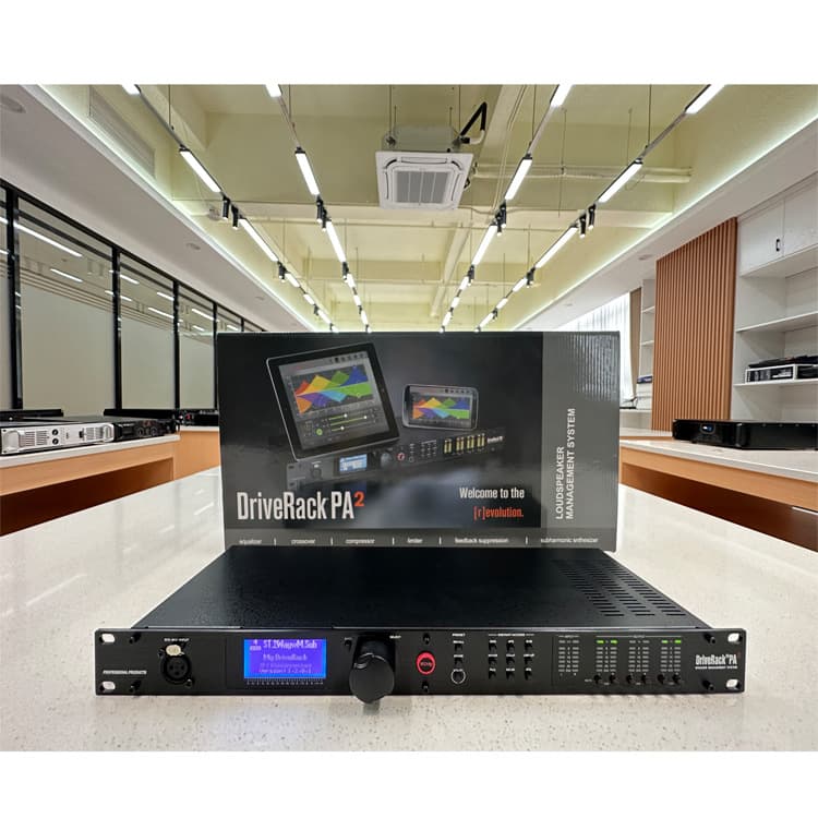 Pa2 Digital Audio Processor Professional Stage Performance Line Array Speaker Bar KTV Crossover 2-In-6-Out Effector