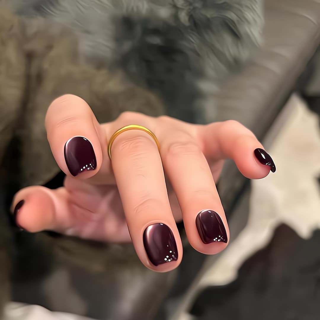 [Ling Luo Original] Autumn and winter vibe, icy dreamy dark purple cat eye short glass bead handmade nail art